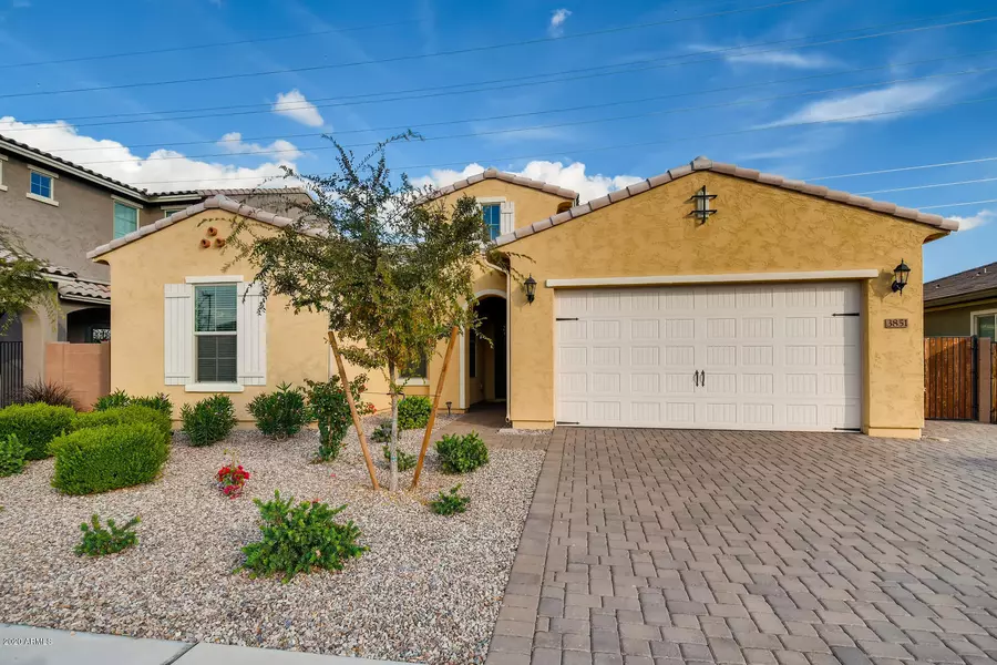 3851 S ADOBE Drive, Chandler, AZ 85286