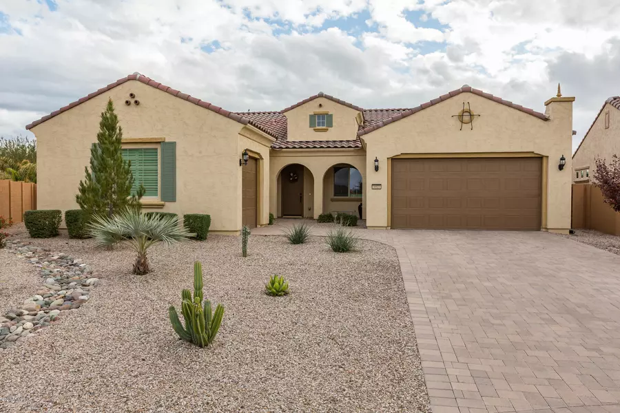 3977 E BELLERIVE Drive, Chandler, AZ 85249