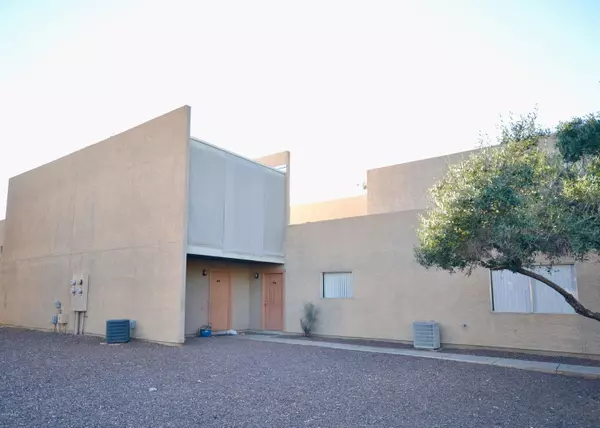 Phoenix, AZ 85032,2827 E KATHLEEN Road