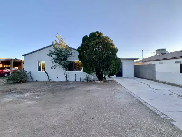 3219 W GARFIELD Street, Phoenix, AZ 85009