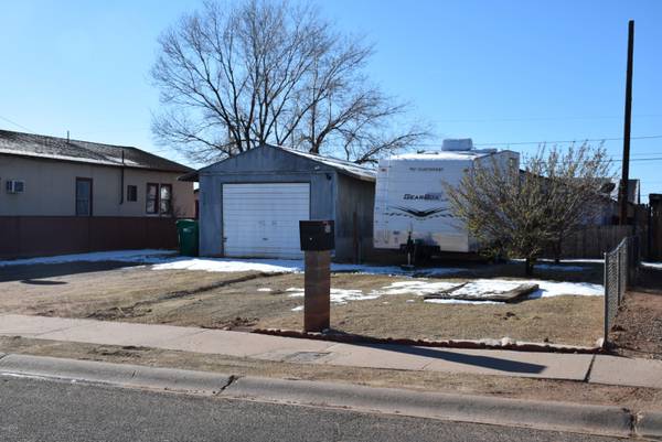 Winslow, AZ 86047,513 E OAK Street