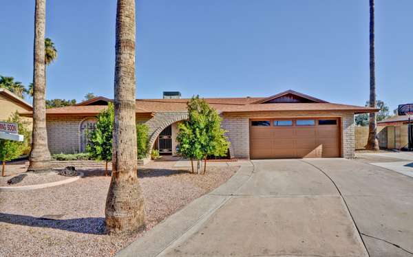 Mesa, AZ 85210,1911 S BEVERLY --