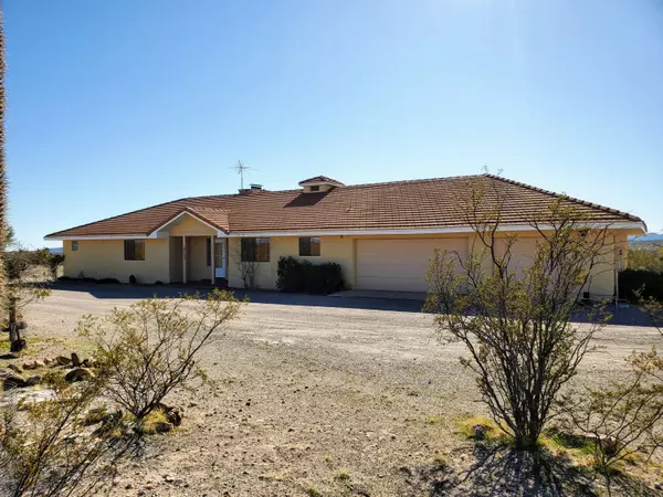 19700 W VERDE HILLS Drive, Wickenburg, AZ 85390