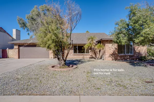 1046 W NATAL Avenue, Mesa, AZ 85210