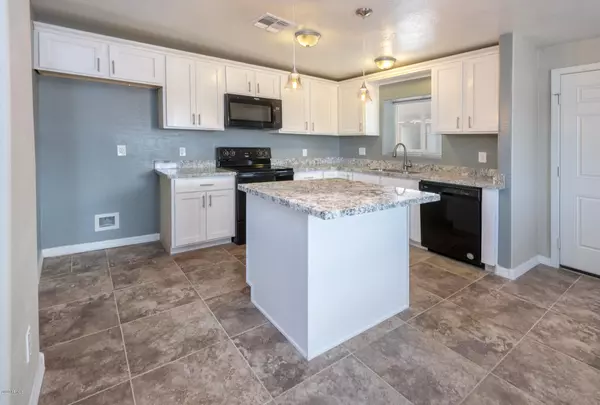 Phoenix, AZ 85041,1136 W SUNLAND Avenue