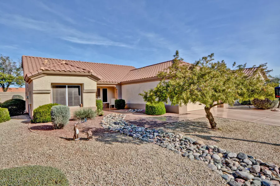 14142 W Vía Manana Drive, Sun City West, AZ 85375