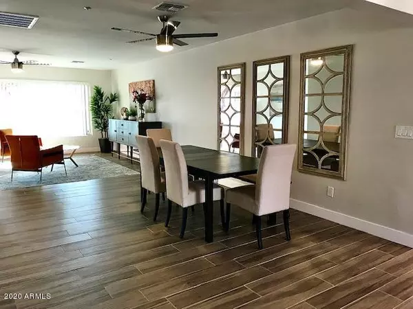Scottsdale, AZ 85257,8412 E OAK Street