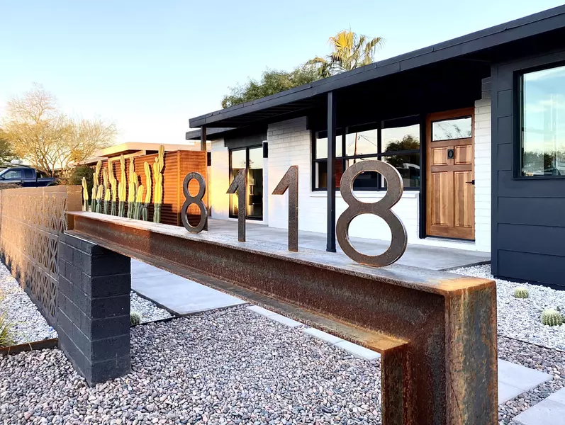 8118 E Granada Road, Scottsdale, AZ 85257