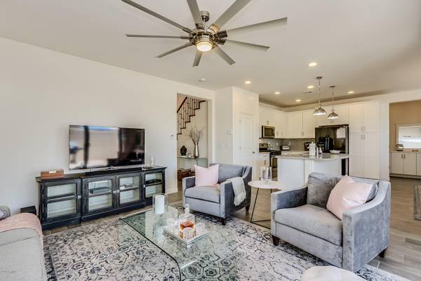 Chandler, AZ 85286,2040 W MUSKET Place