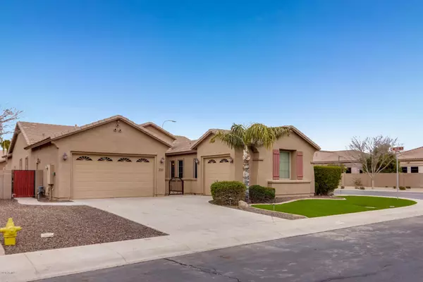 2844 E HONEYSUCKLE Place, Chandler, AZ 85286