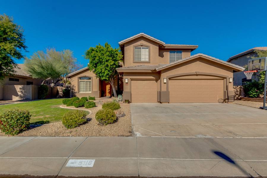 6118 W JULIE Drive, Glendale, AZ 85308