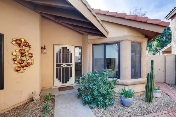 Scottsdale, AZ 85260,9525 E WOOD Drive