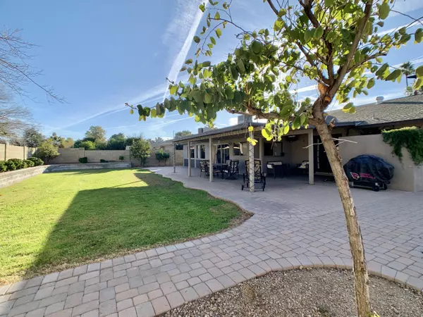 6230 W WETHERSFIELD Road, Glendale, AZ 85304