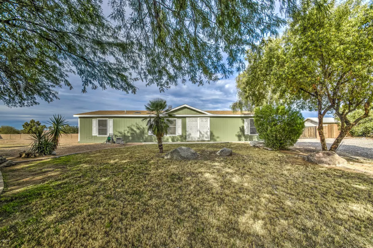 San Tan Valley, AZ 85140,726 E COACHWHIP Lane