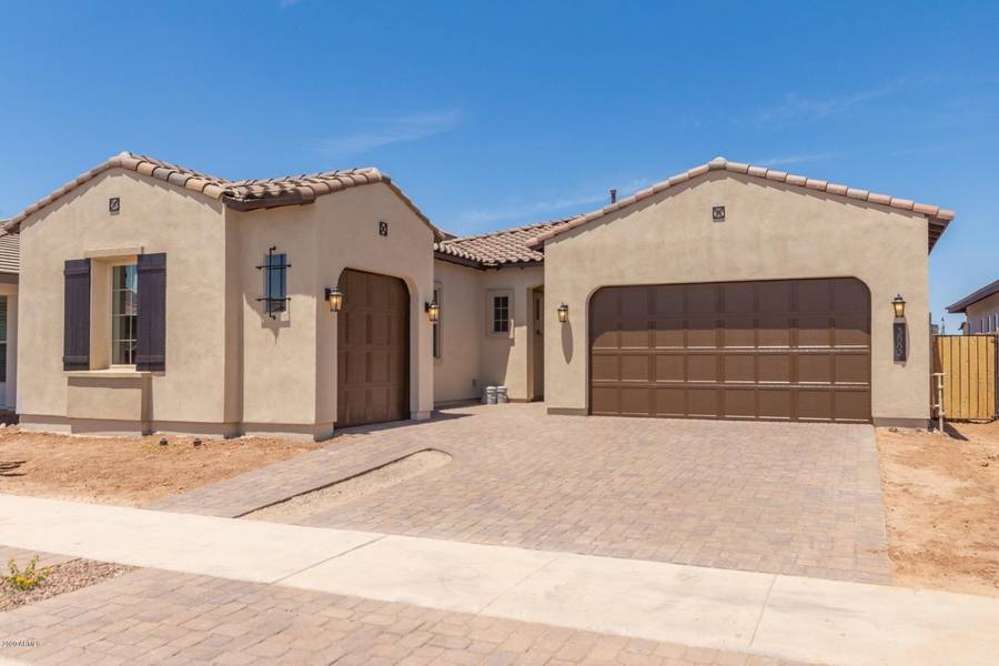 3882 E SHANNON Street, Gilbert, AZ 85295