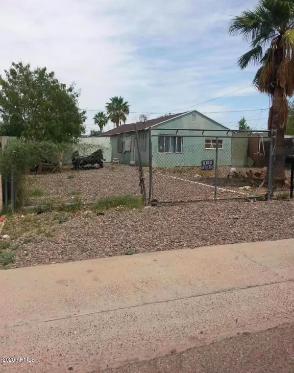 2438 W Yuma Street, Phoenix, AZ 85009