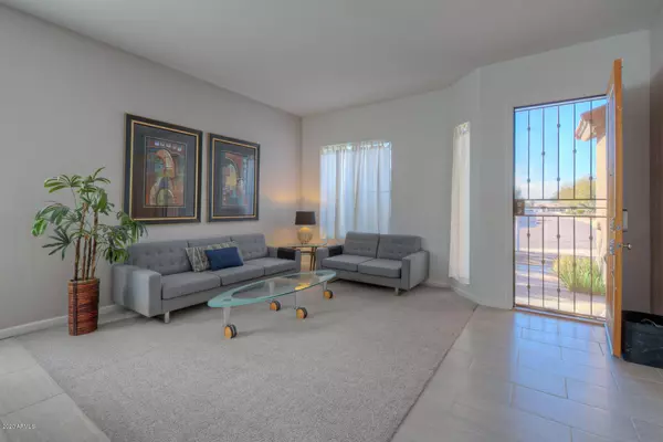 Glendale, AZ 85310,24435 N 38TH Lane