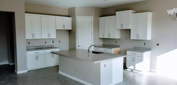 New River, AZ 85087,48342 N 27th Avenue