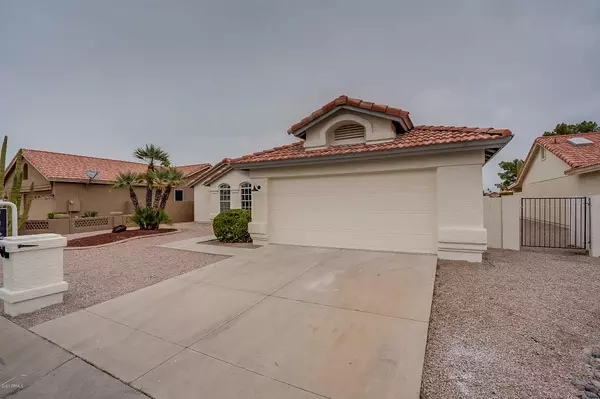 25227 S BUTTONWOOD Drive, Sun Lakes, AZ 85248