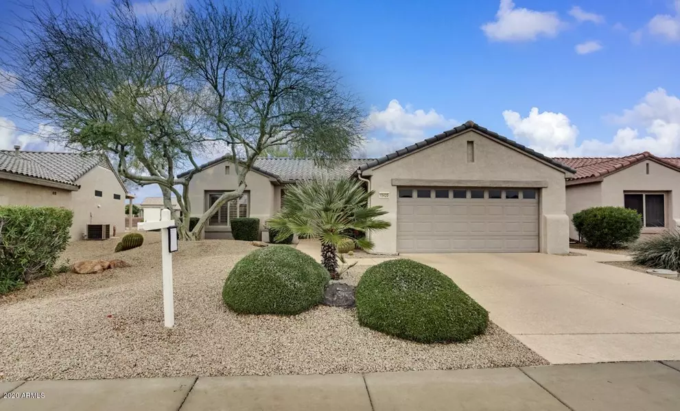 19420 N HIDDEN CANYON Drive, Surprise, AZ 85374