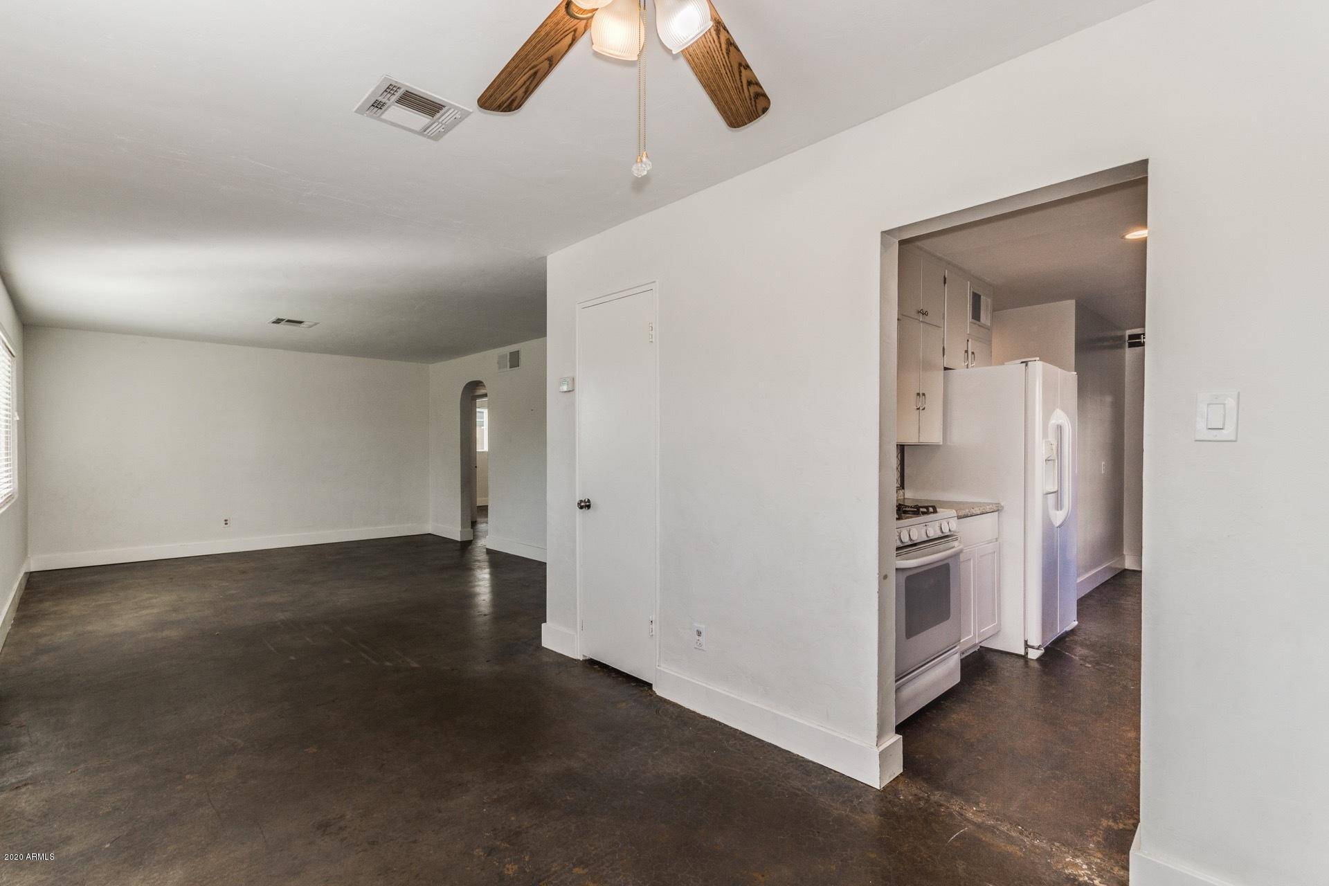 Phoenix, AZ 85008,1810 N 43RD Street
