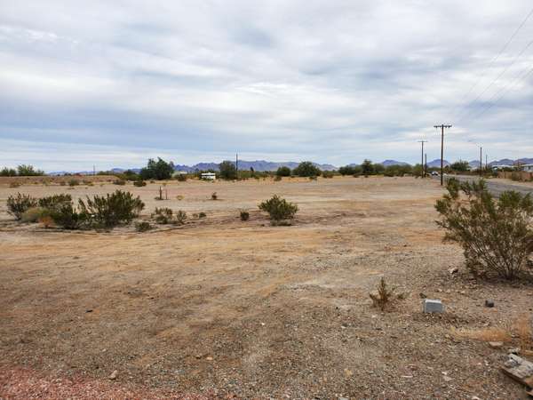 Quartzsite, AZ 85346,889 N CENTRAL Boulevard #1