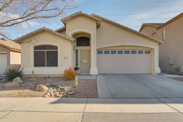 8707 S 49TH Drive, Laveen, AZ 85339