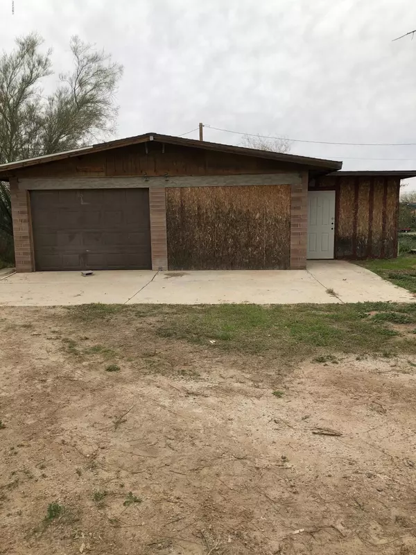 Buckeye, AZ 85326,13619 S WATERMANN Lane