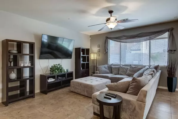 Phoenix, AZ 85045,1657 W LACEWOOD Place