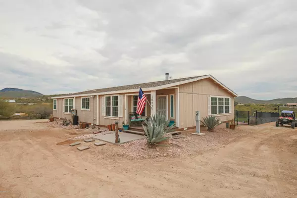 New River, AZ 85087,1027 E JENNY LIN Road