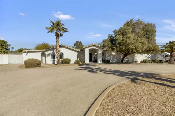 5530 E Shea Boulevard, Scottsdale, AZ 85254
