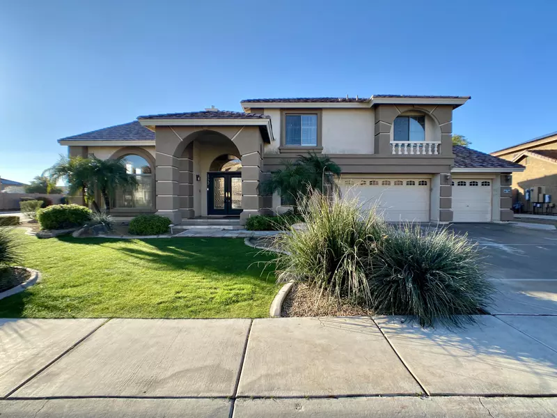 13625 W MEDLOCK Drive, Litchfield Park, AZ 85340