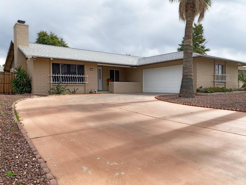 9035 N 48TH Avenue, Glendale, AZ 85302