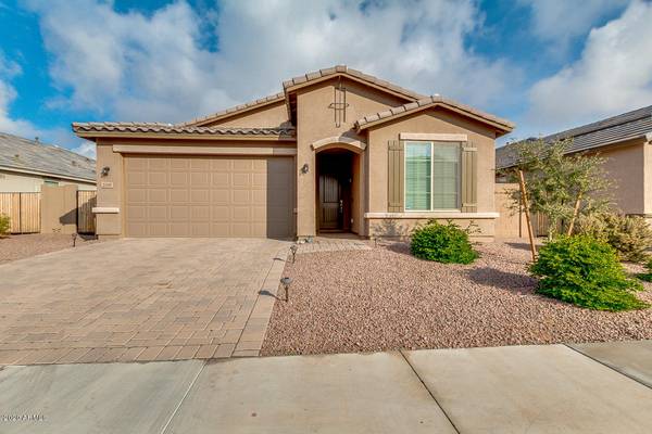 2100 W GARLAND Drive, Queen Creek, AZ 85144