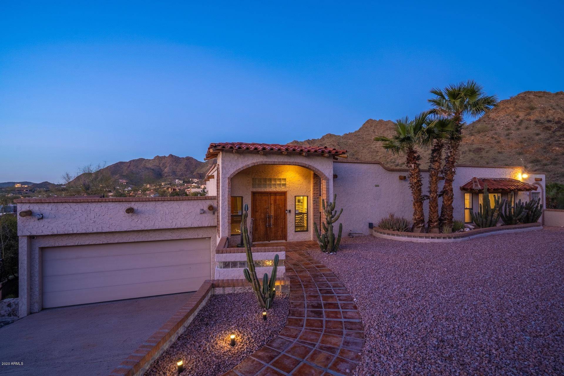 1746 E HATCHER Drive, Phoenix, AZ 85020