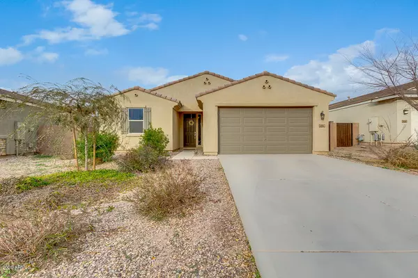 654 W GLEN CANYON Drive, San Tan Valley, AZ 85140