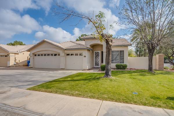 Gilbert, AZ 85233,721 N Ocotillo Lane