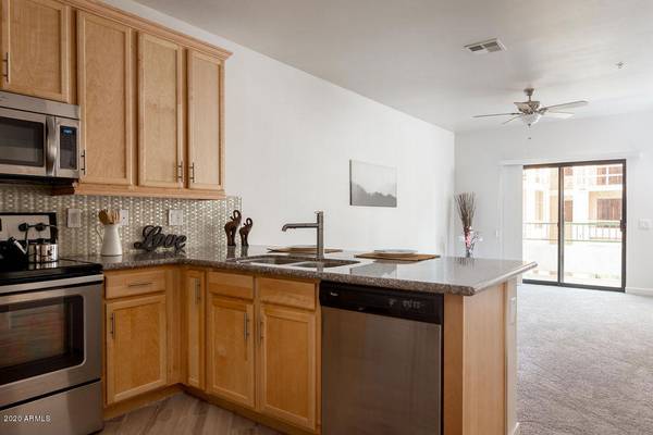 Chandler, AZ 85248,2511 W QUEEN CREEK Road #223