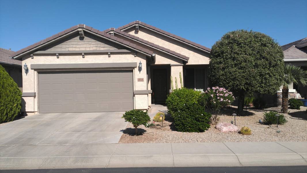 254 W IRONHORSE Lane, San Tan Valley, AZ 85143