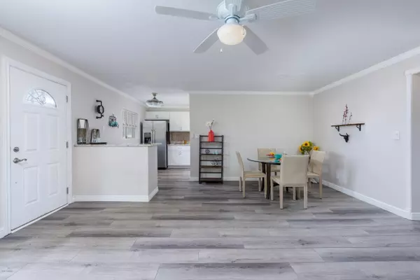 Phoenix, AZ 85018,3230 E PINCHOT Avenue #29