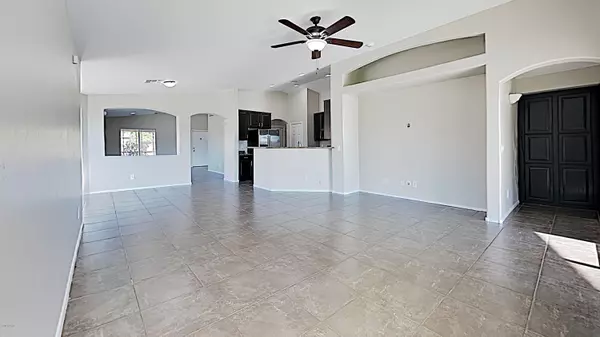 Phoenix, AZ 85043,4119 S 73RD Drive