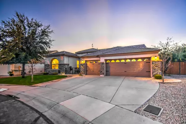 Chandler, AZ 85248,5102 S FERN Court