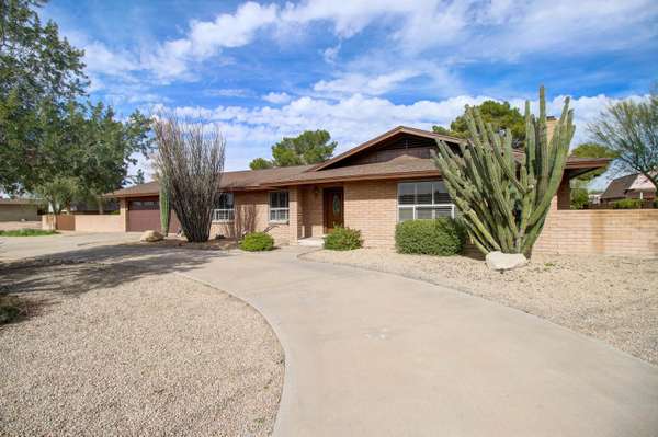 Glendale, AZ 85308,7330 W BLUEFIELD Avenue