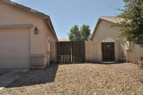 Phoenix, AZ 85043,7317 W CROWN KING Road