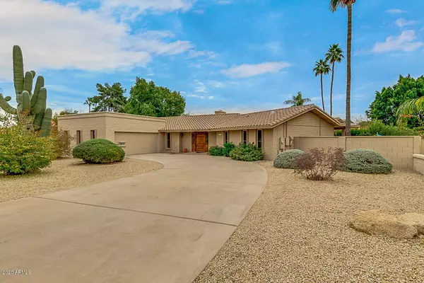 3805 E SEQUOIA Trail, Phoenix, AZ 85044