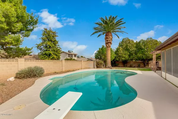 Phoenix, AZ 85028,2902 E CORTEZ Street