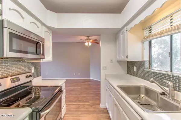 Chandler, AZ 85224,1287 N ALMA SCHOOL Road #208