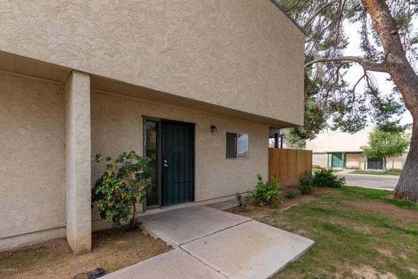 Glendale, AZ 85302,6037 W TOWNLEY Avenue