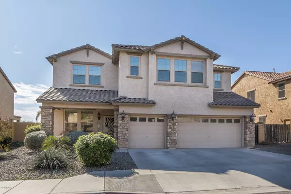 18127 W GOLDEN Lane, Waddell, AZ 85355