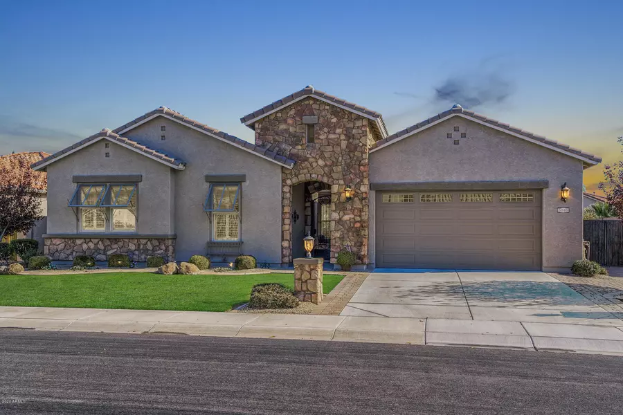 5049 S GOLD LEAF Place, Chandler, AZ 85249